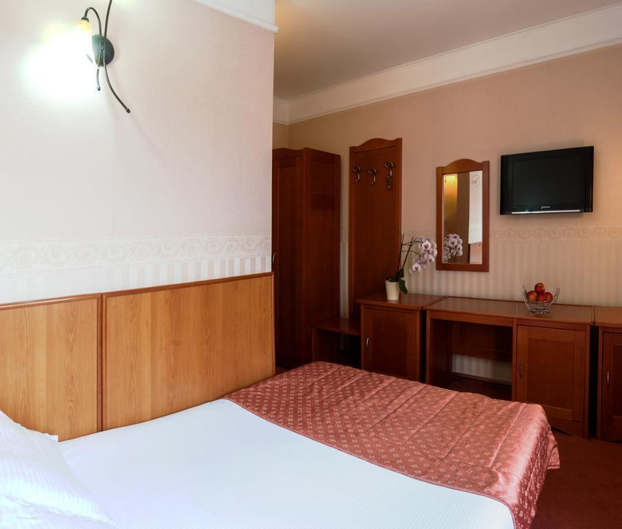 Hotel Aleksandar Vrnjačka Banja Zewnętrze zdjęcie