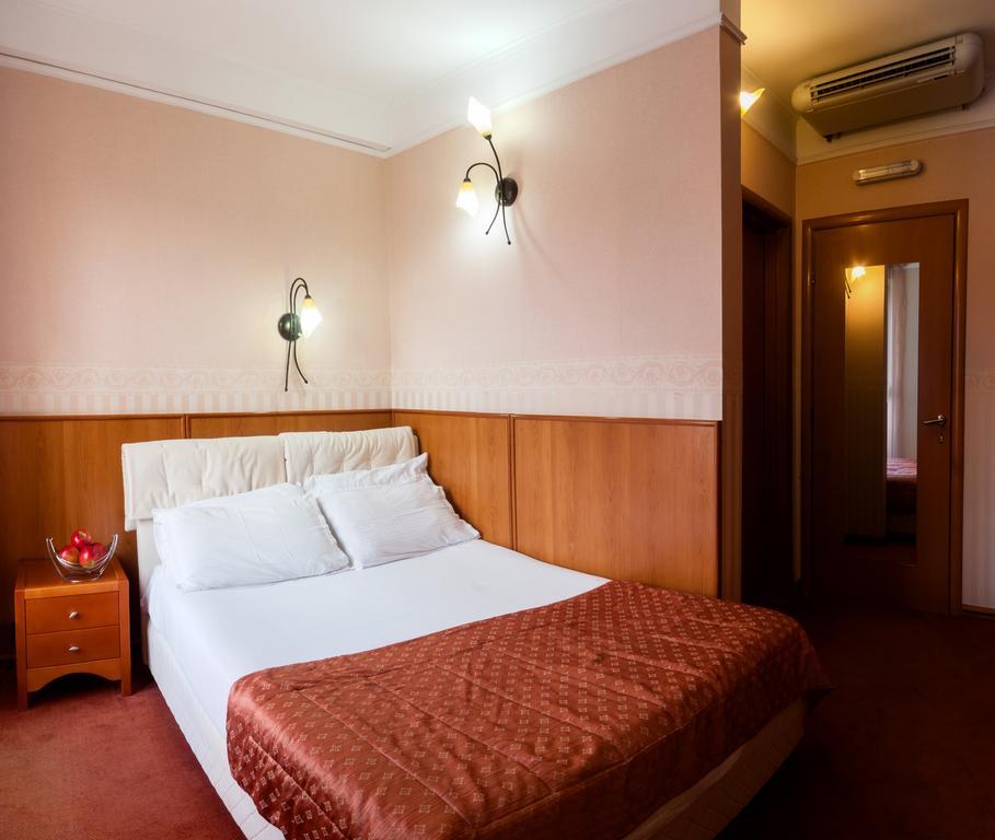Hotel Aleksandar Vrnjačka Banja Zewnętrze zdjęcie